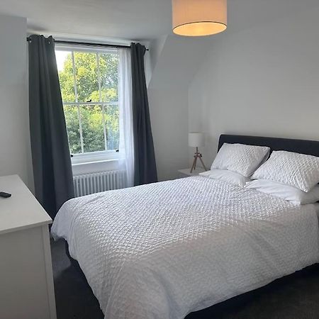 Riverside 3 Bed House Villa Winchester Exterior photo