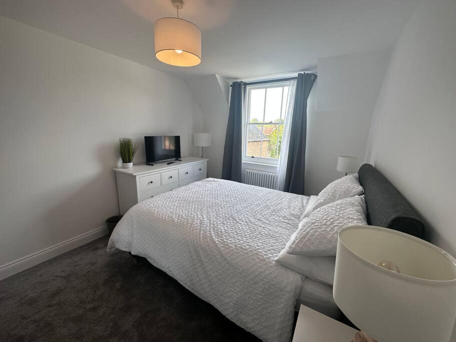 Riverside 3 Bed House Villa Winchester Exterior photo