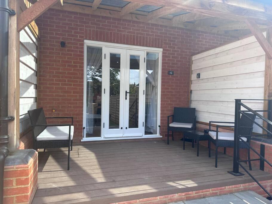Riverside 3 Bed House Villa Winchester Exterior photo