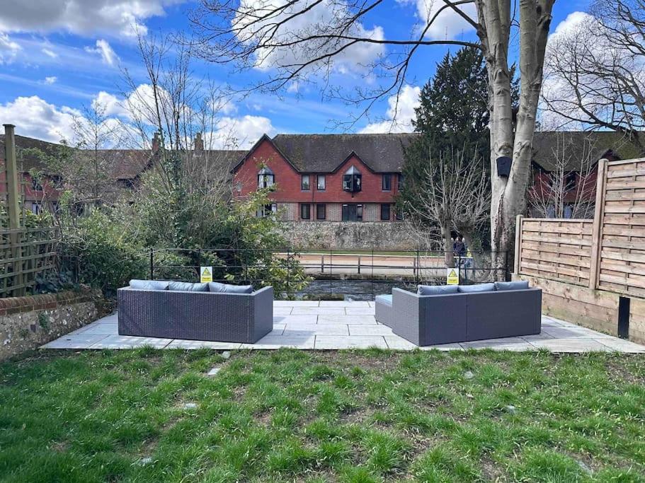 Riverside 3 Bed House Villa Winchester Exterior photo